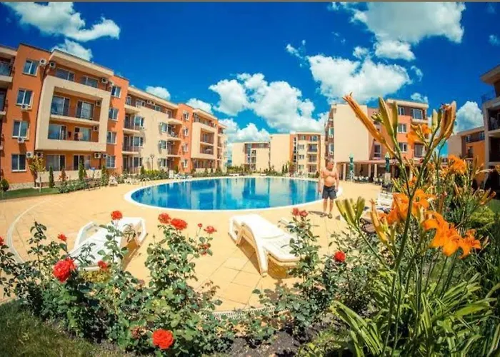 In A With 9 Pools Apartament *