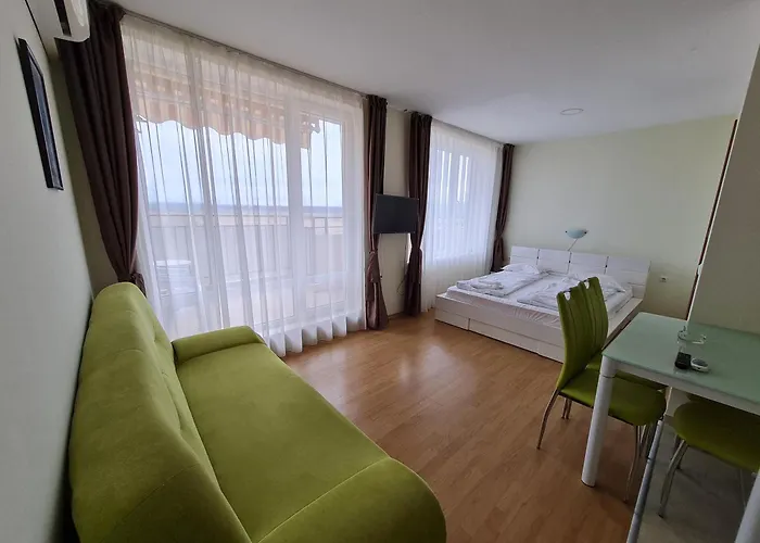 In A With 9 Pools Apartament