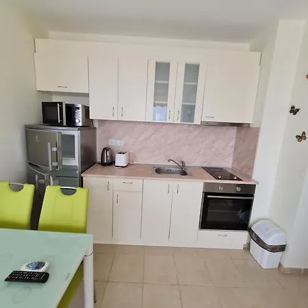 In A With 9 Pools Lägenhet *